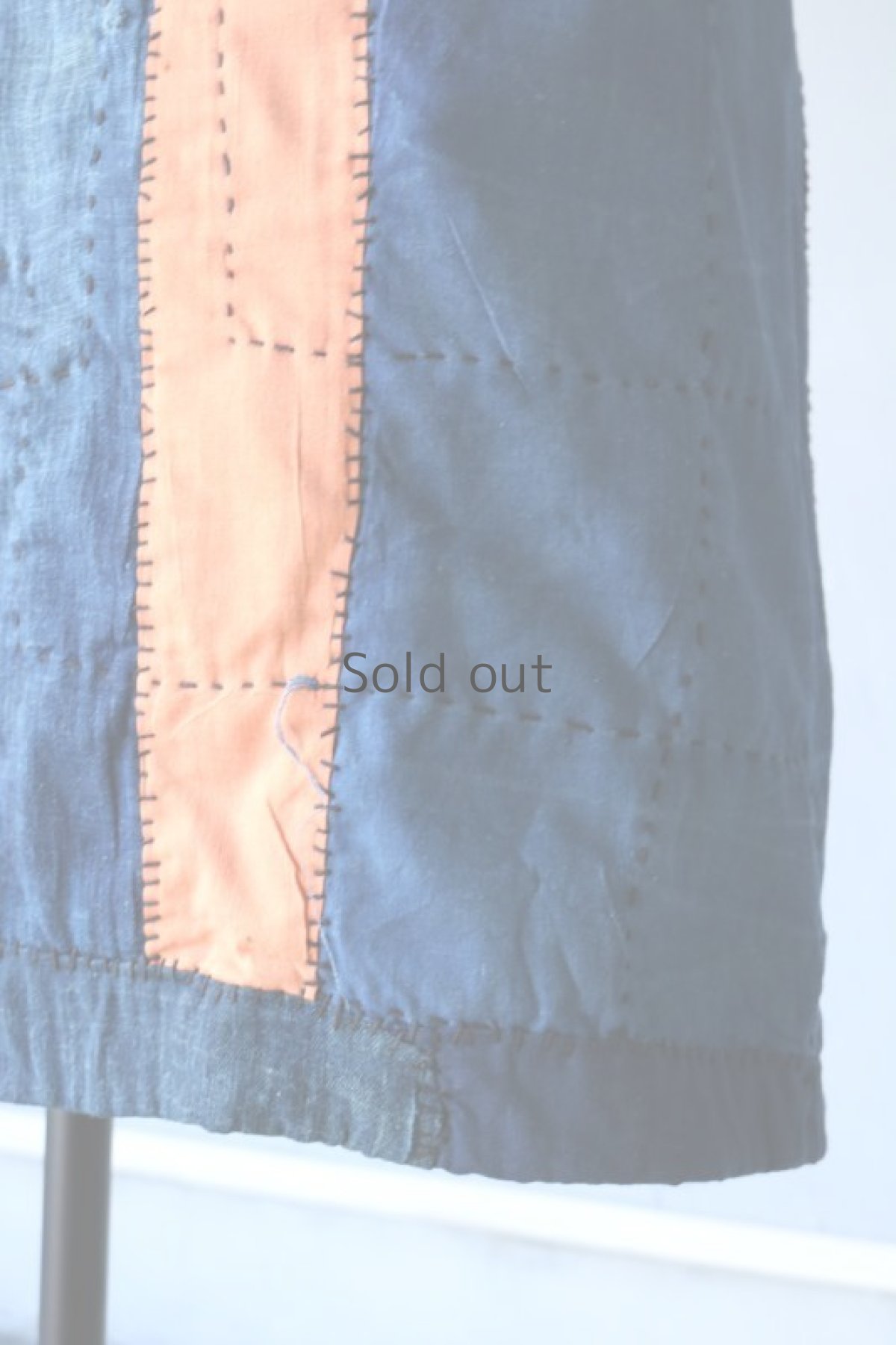 画像5: 【MITSUGU SASAKI】BORO古布　藍染古布を縫い合わせたフレンチワークエプロン　 (5)