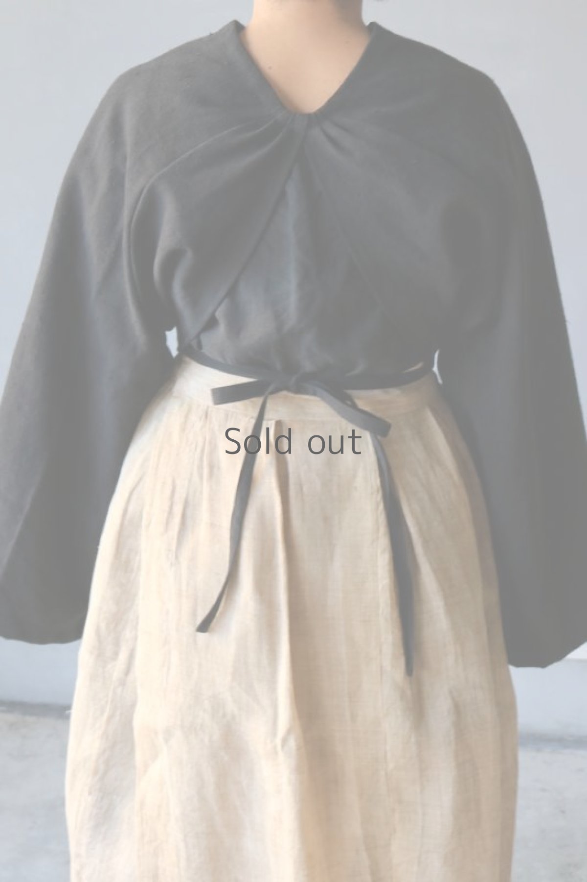 画像8: 【ササキチホ】アンティークリネン×染め アドスリーブス　”粧”　（黒） (8)