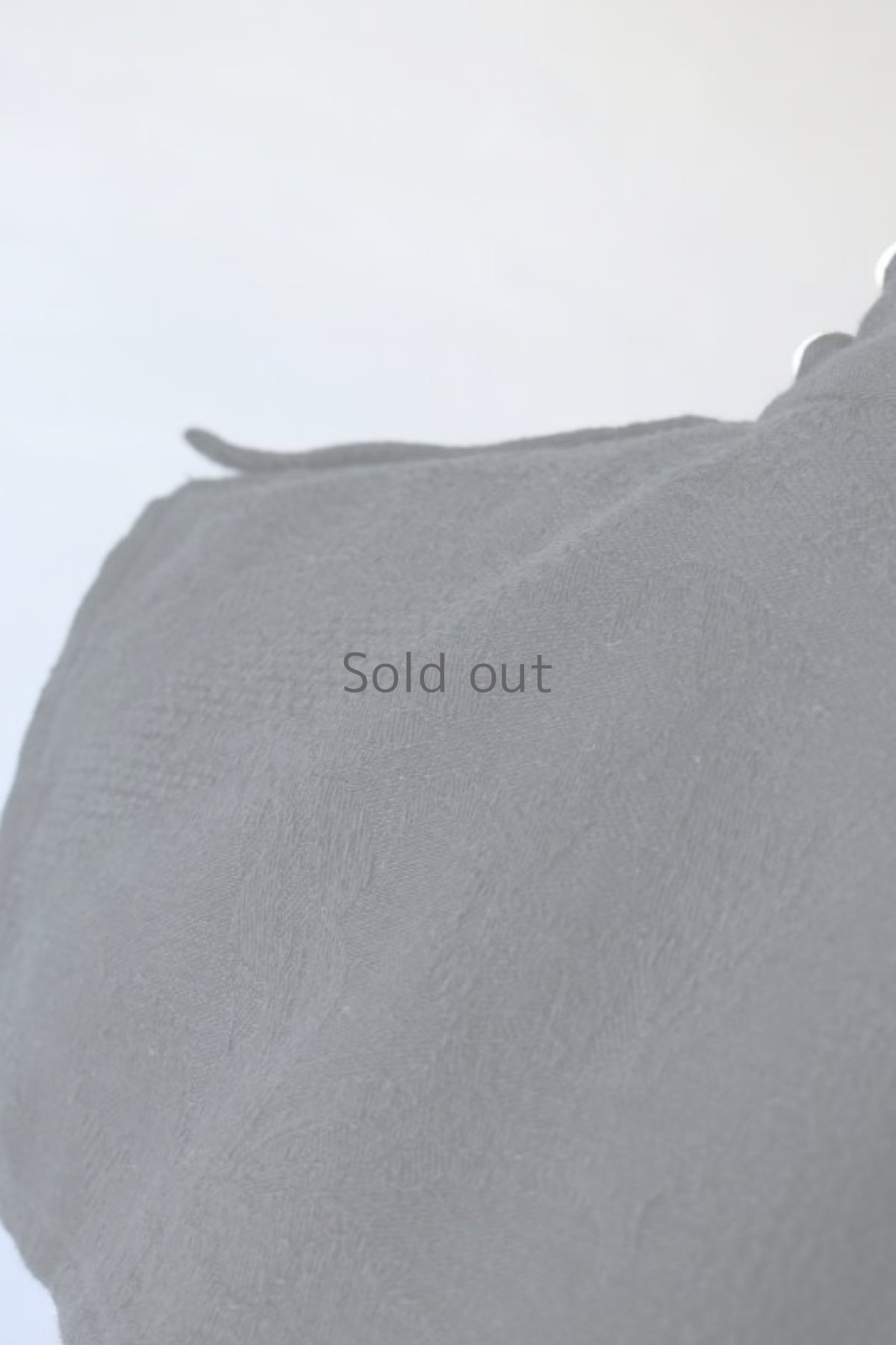 画像5: 【ササキチホ】アンティークコットン×染め 首衣（黒/織模様） (5)