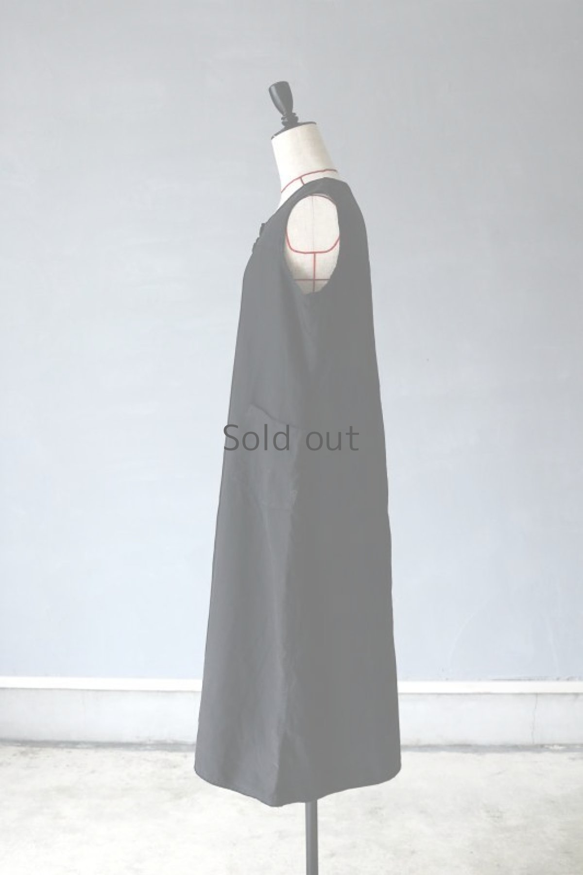 画像9: 【フランス】1940年代頃のノースリーブブラックワークドレス (9)