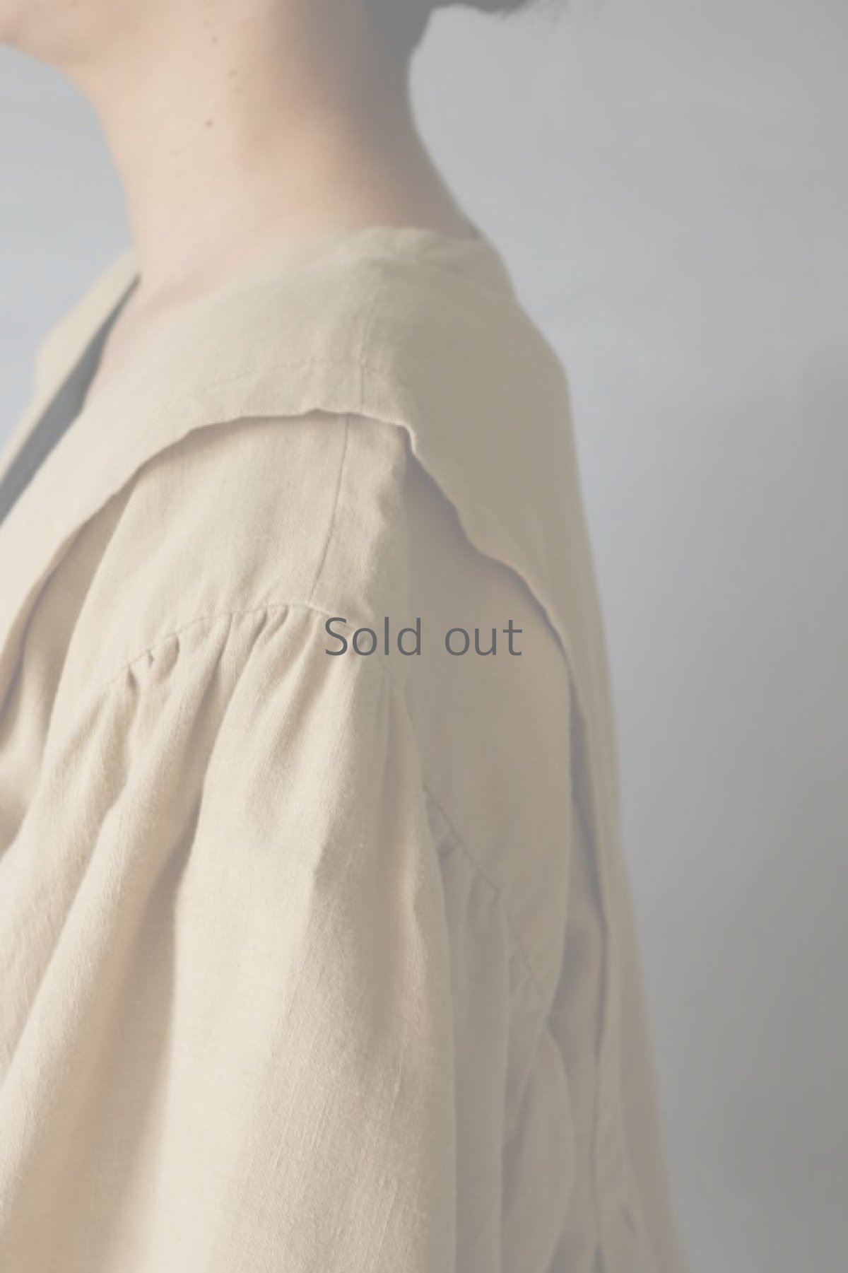 画像10: 【ササキチホ】アンティークリネン×染　ピエロ袖　ビッグブラウス(ベージュ) (10)