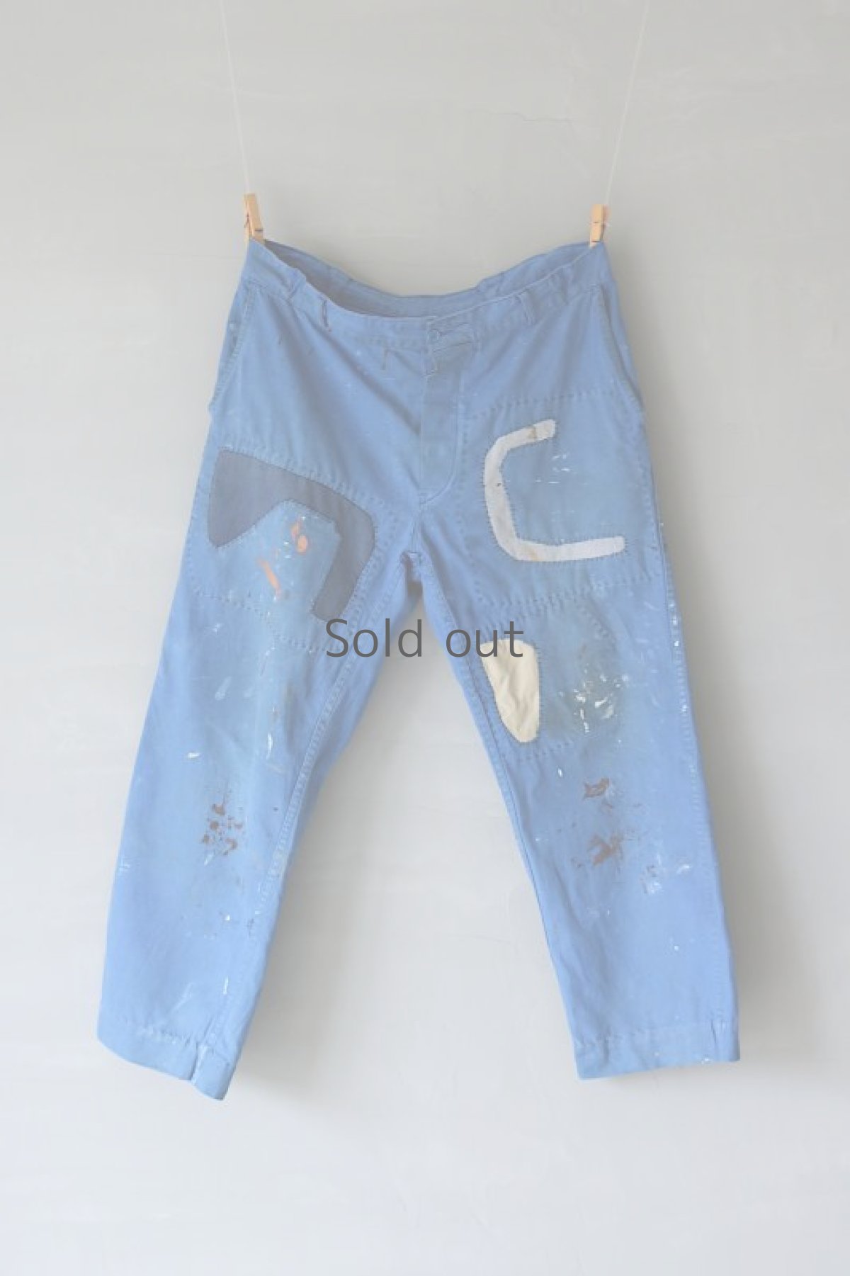 画像2: 【MITSUGU SASAKI】ビンテージ×リメイク　パッチワーク＆ペンキ　ワークパンツ（明るめの青） (2)