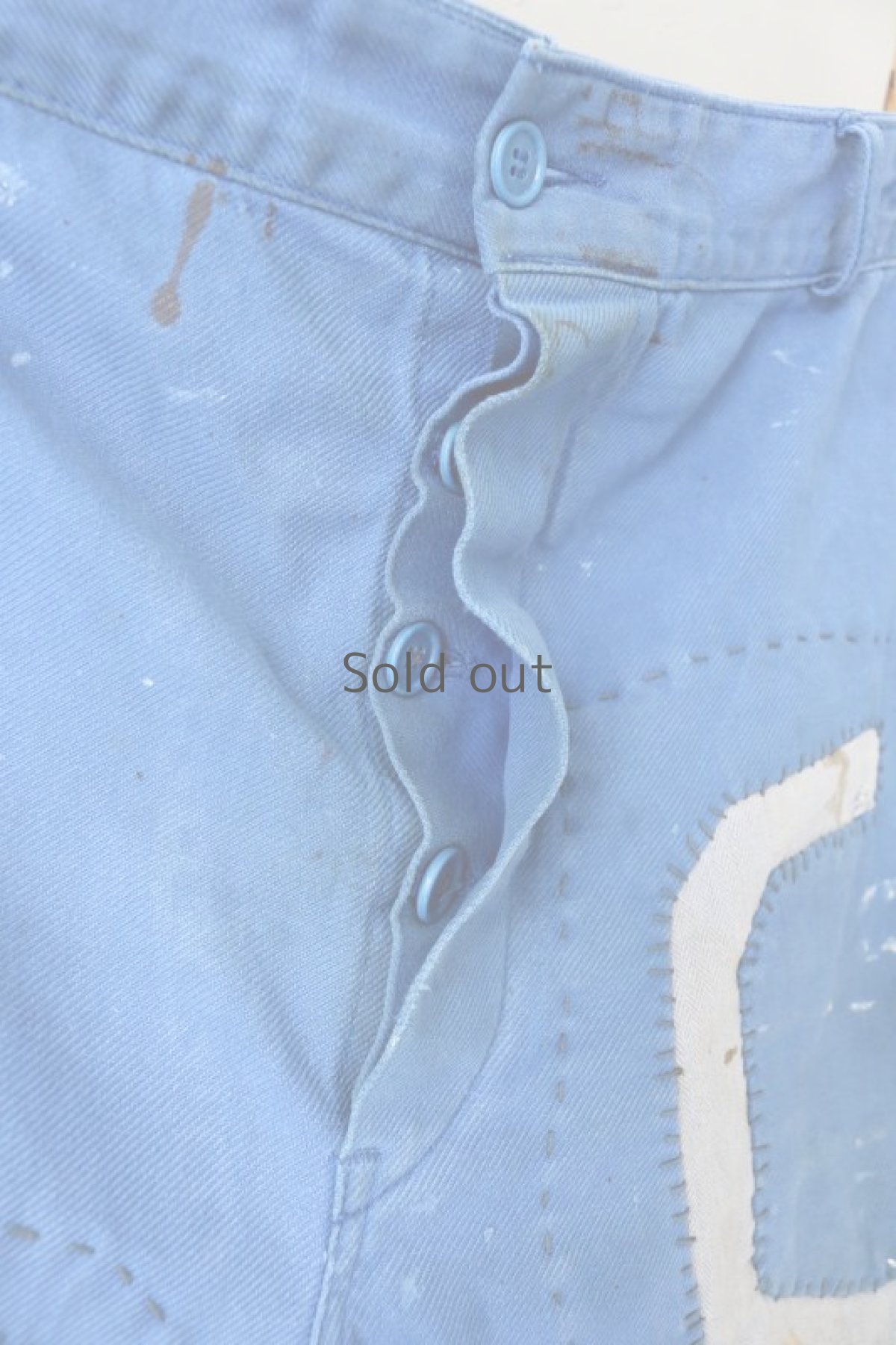 画像9: 【MITSUGU SASAKI】ビンテージ×リメイク　パッチワーク＆ペンキ　ワークパンツ（明るめの青） (9)