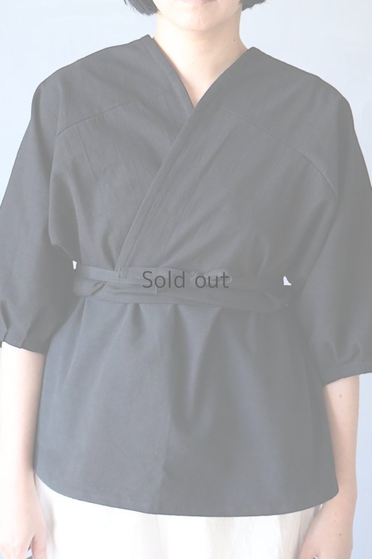 画像2: 【ササキチホ】アンティークリネン　アドスリーブス　５分袖（黒） (2)