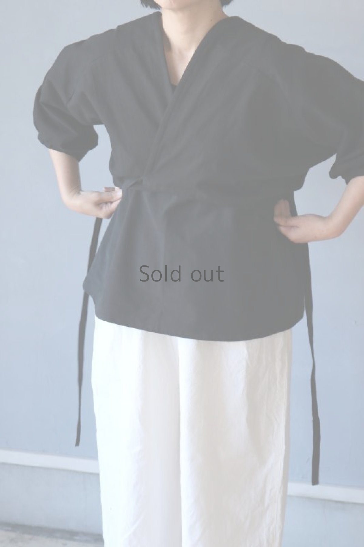 画像8: 【ササキチホ】アンティークリネン　アドスリーブス　５分袖（黒） (8)