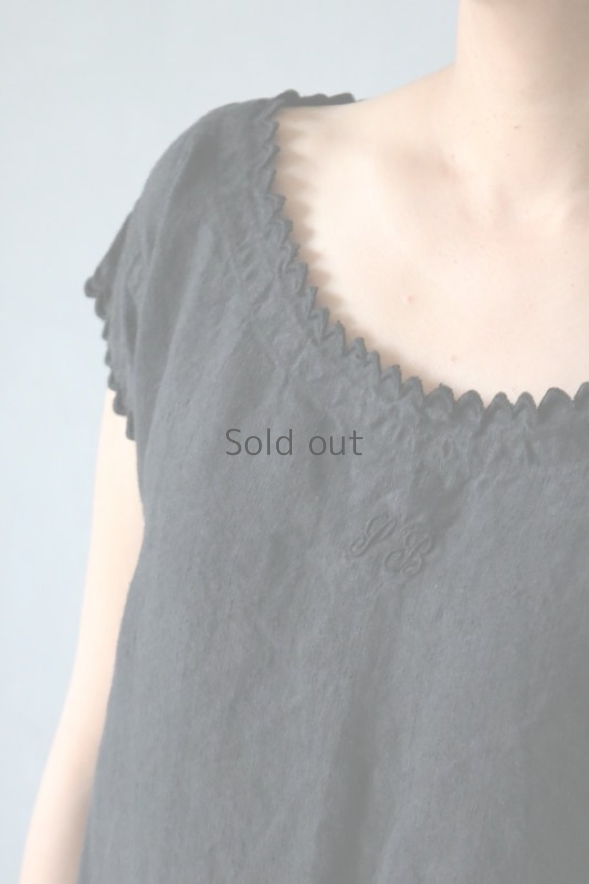 画像4: 【フランス】アンティークリネン×染　ショートスリーブ　ワンピース（ブラック/イニシャルPB） (4)