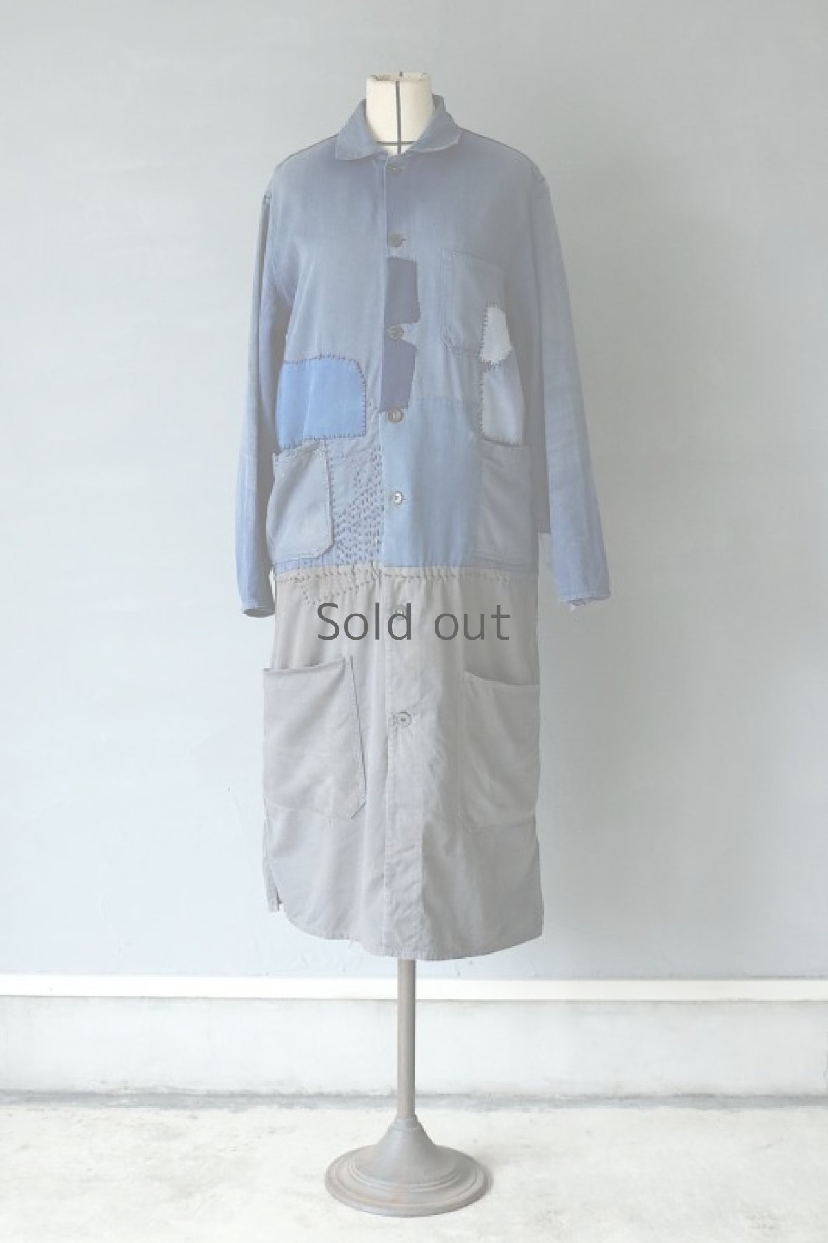 画像2: 【MITSUGU SASAKI】ビンテージリメイク　パッチワーク ダブルワーク　ロングコート（ブルーとグレー） (2)