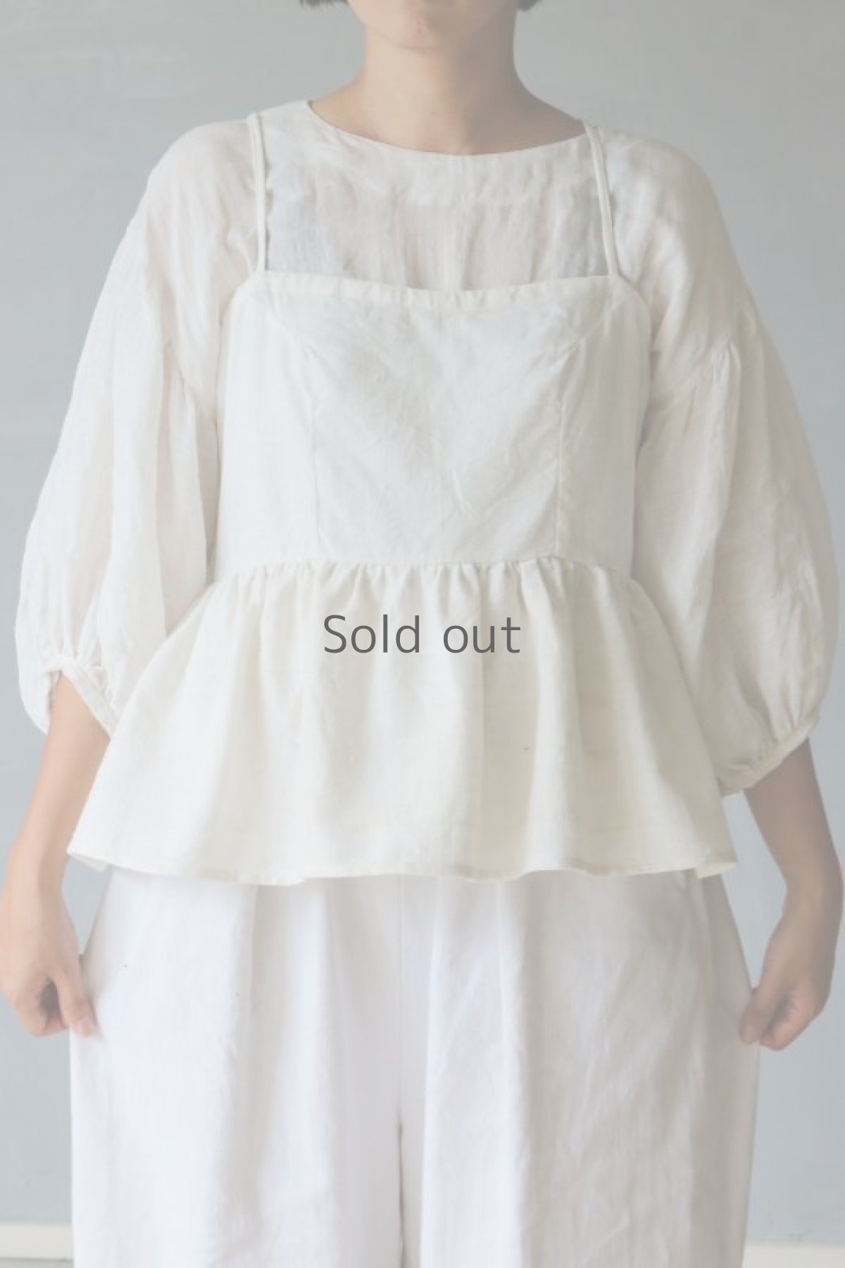 画像2: 【ササキチホ】古布　背クロス＋リボンキャミソール（白/ショート丈） (2)