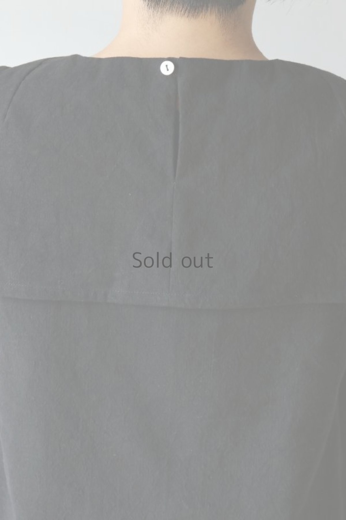 画像4: 【ササキチホ】アンティークリネン×染め 胸飾り（黒/花1） (4)