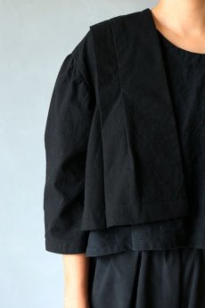 画像3: 【ササキチホ】アンティークリネン×染　肩衣（七分袖/黒） (3)