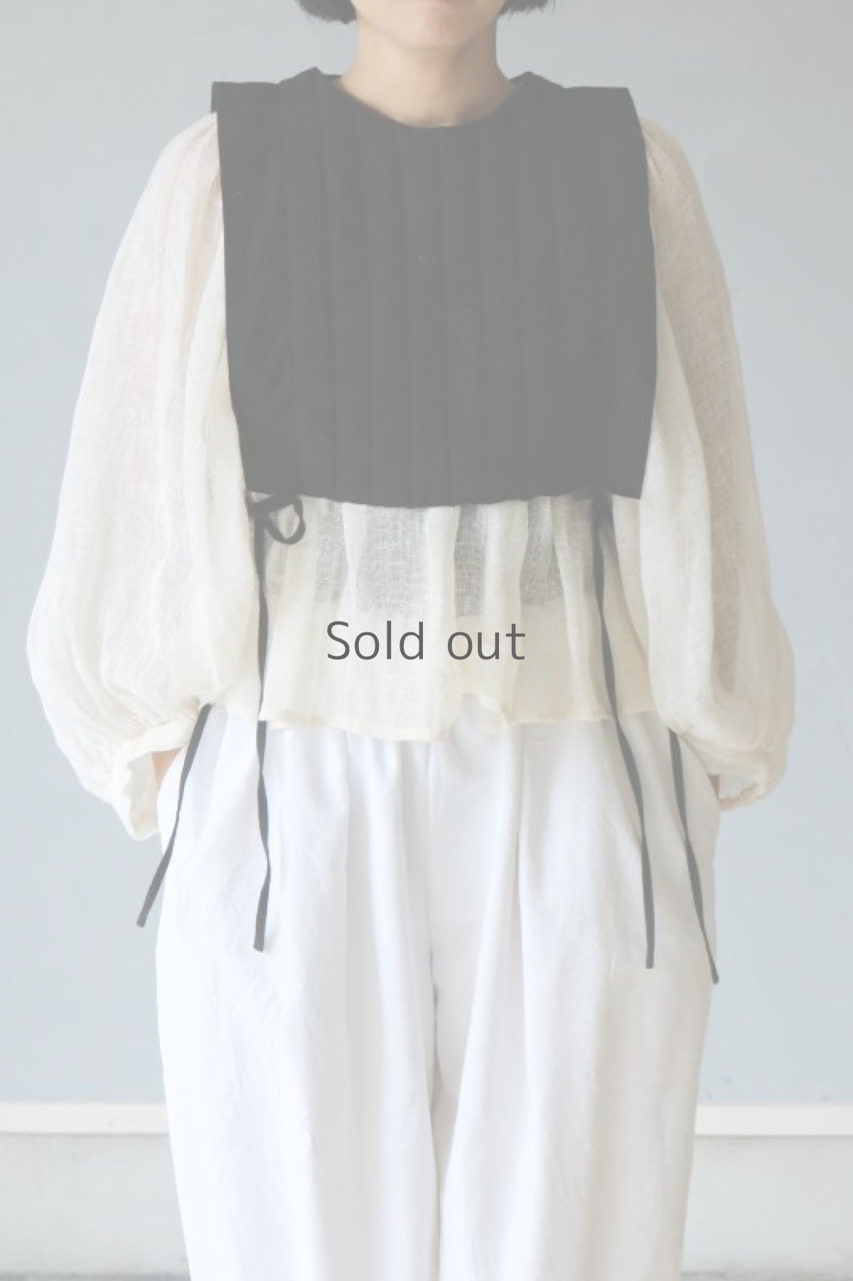 画像2: 【ササキチホ】アンティークリネン×染　四角衣(黒) (2)