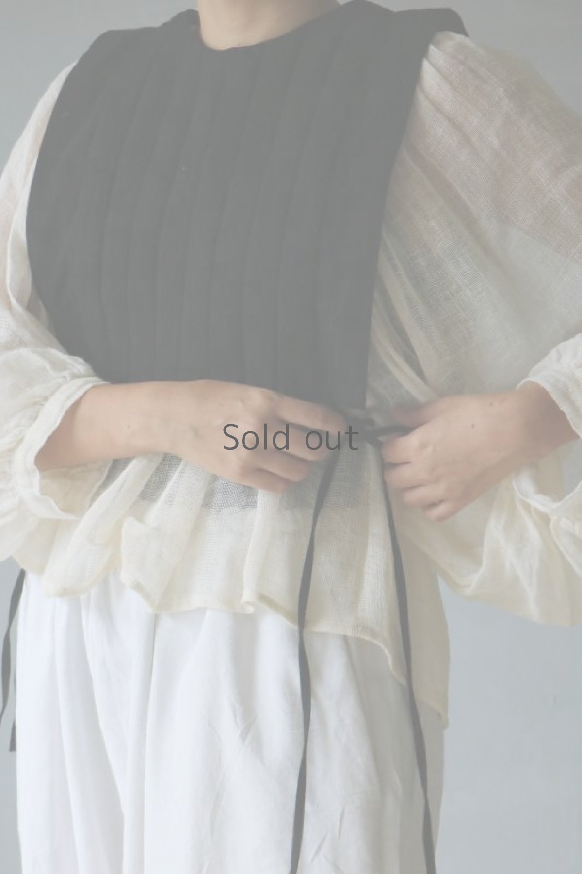 画像3: 【ササキチホ】アンティークリネン×染　四角衣(黒) (3)