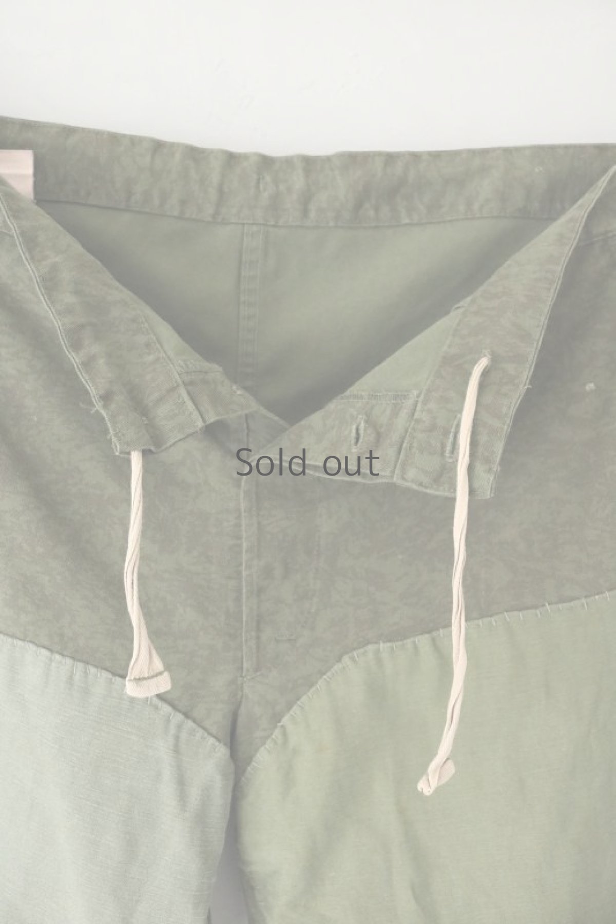 画像9: 【MITSUGU SASAKI】ビンテージ×リメイク　パッチワーク　チェコ軍　カモワイドパンツ（紐付き） (9)