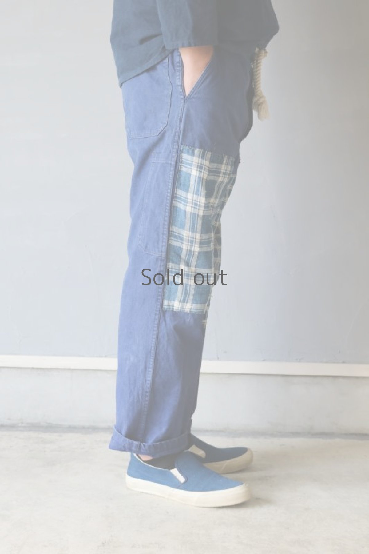 画像15: 【MITSUGU SASAKI】ビンテージ×リメイク　パッチワーク　インディゴチェック　ワークパンツ（紐付き） (15)