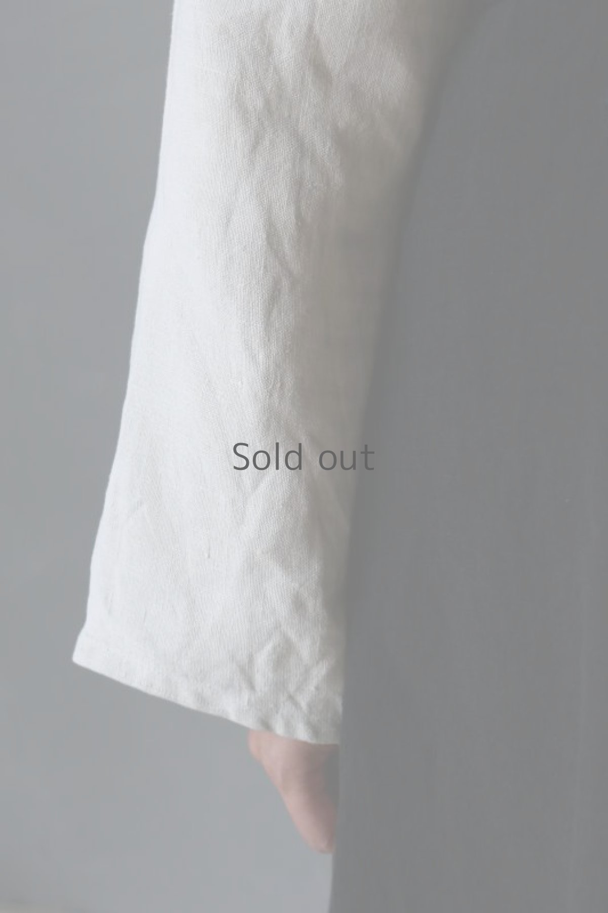 画像7: 【ササキチホ】アンティークリネン×染め 短上衣（白と紺） (7)