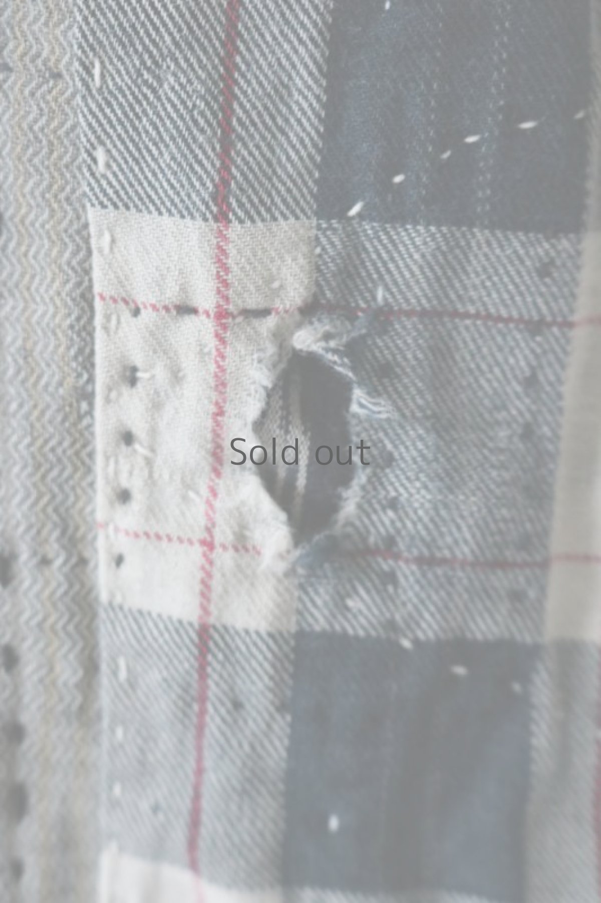 画像15: 【MITSUGU SASAKI】藍染古布　刺し子リペアのリバーシブル　ロング野良着（Paris Collection 2024） (15)