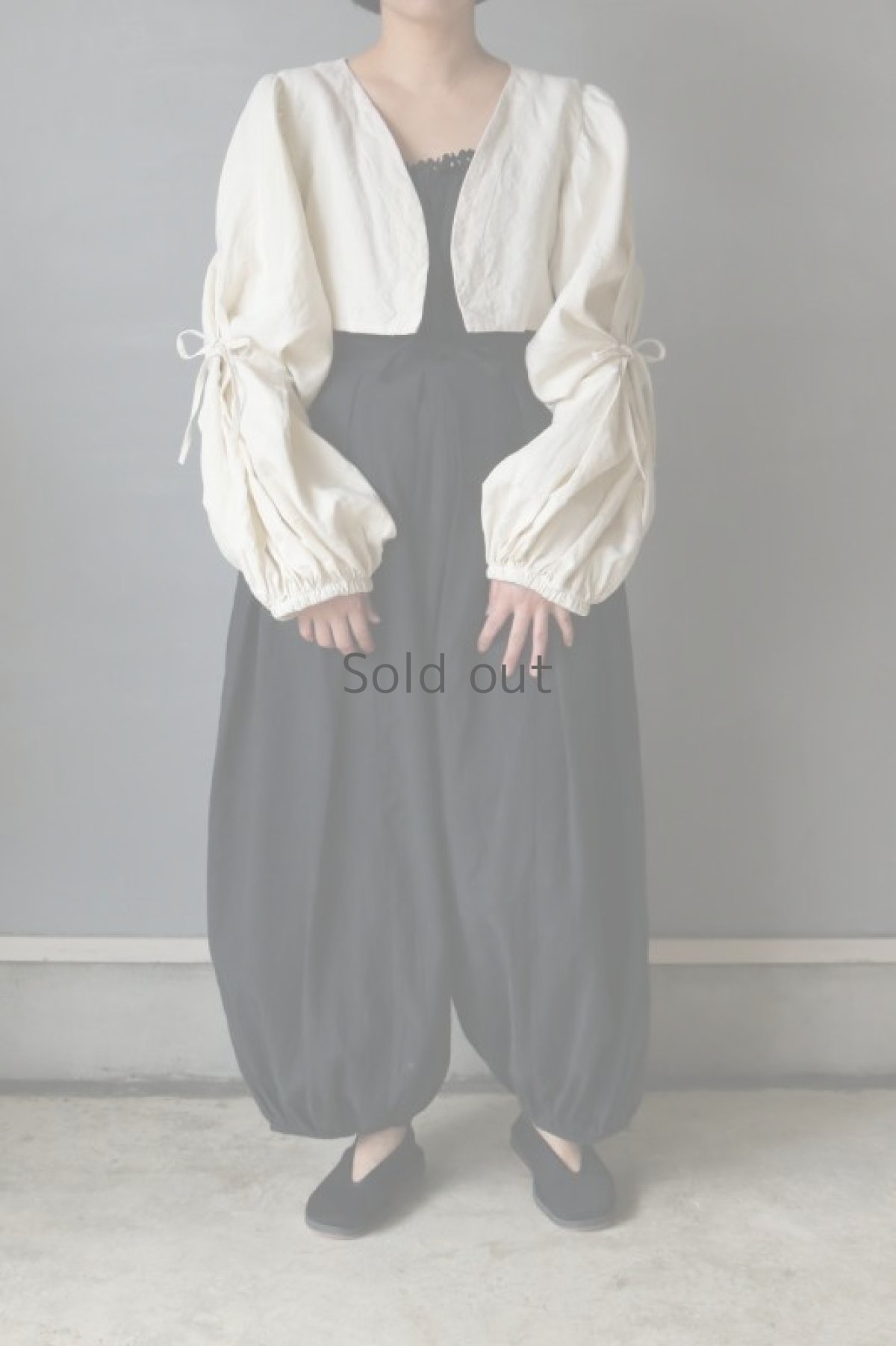 画像3: 【ササキチホ】アンティークリネン　短羽織　ボリューム袖（タック＋リボン/白/B） (3)