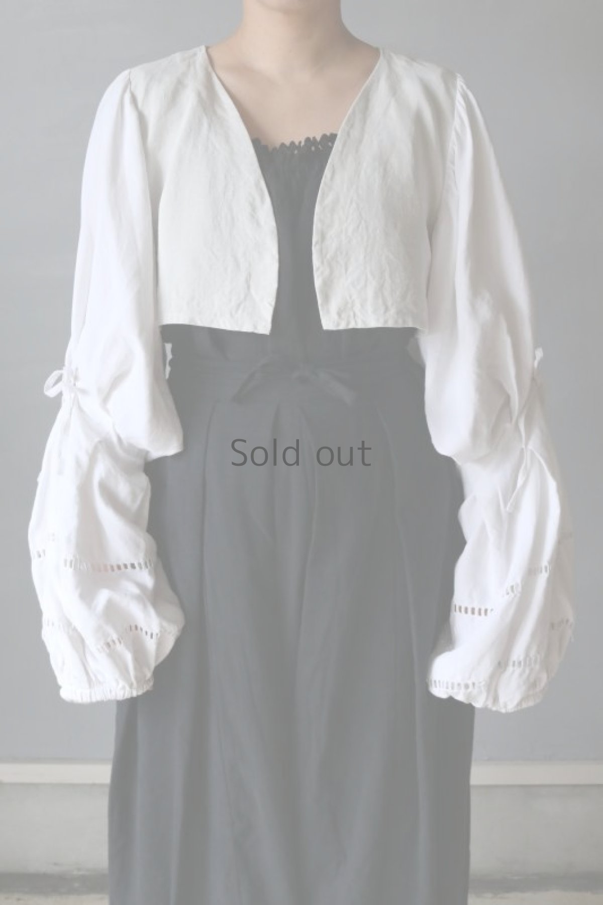 画像3: 【ササキチホ】アンティークリネン　短羽織　ボリューム袖（タック＋リボン/２トーン白/レース） (3)
