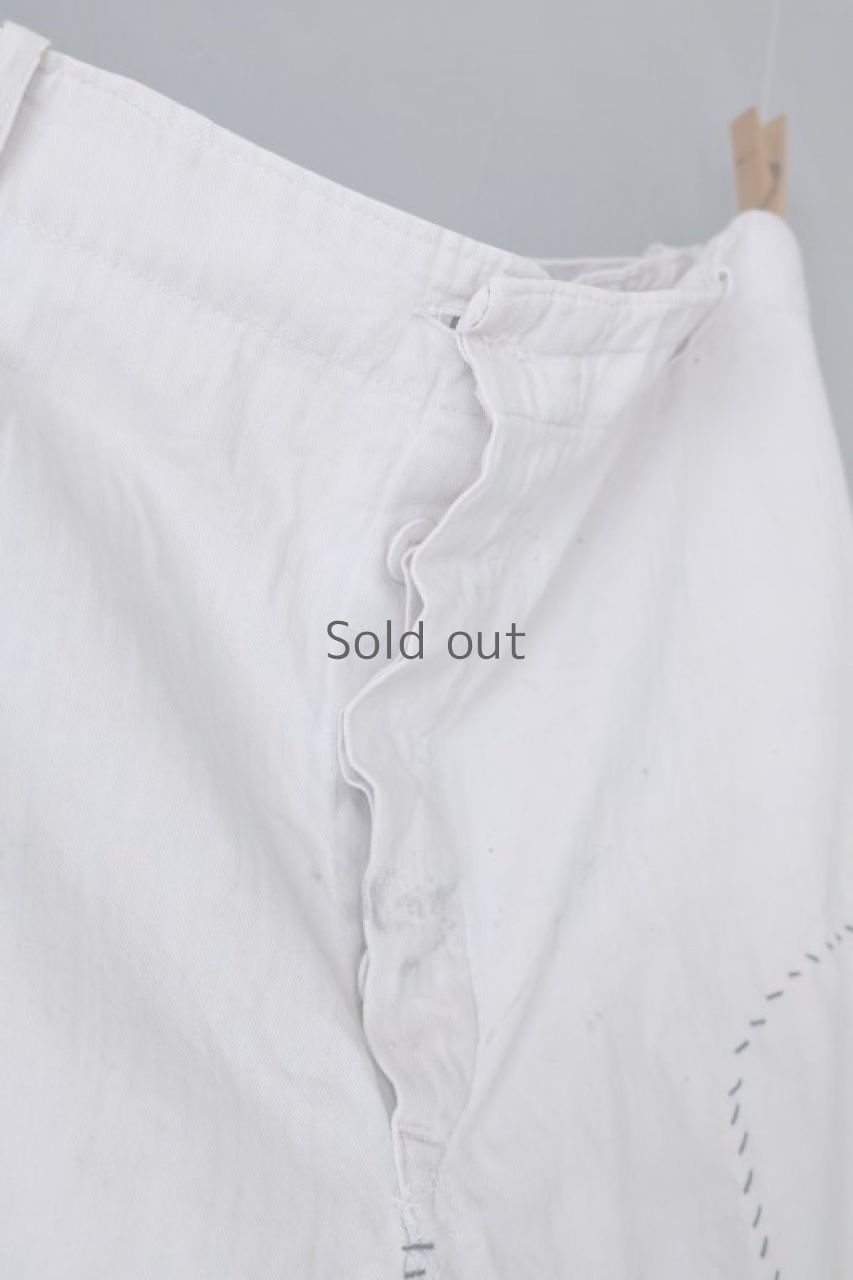 画像4: 【MITSUGU SASAKI】ビンテージ×リメイク　パッチワーク　ホワイトヘリンボーン　ワークパンツ（シンチバック） (4)