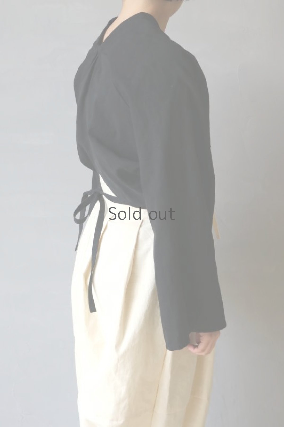 画像2: 【ササキチホ】アンティークリネン×染　巻上衣　（黒） (2)