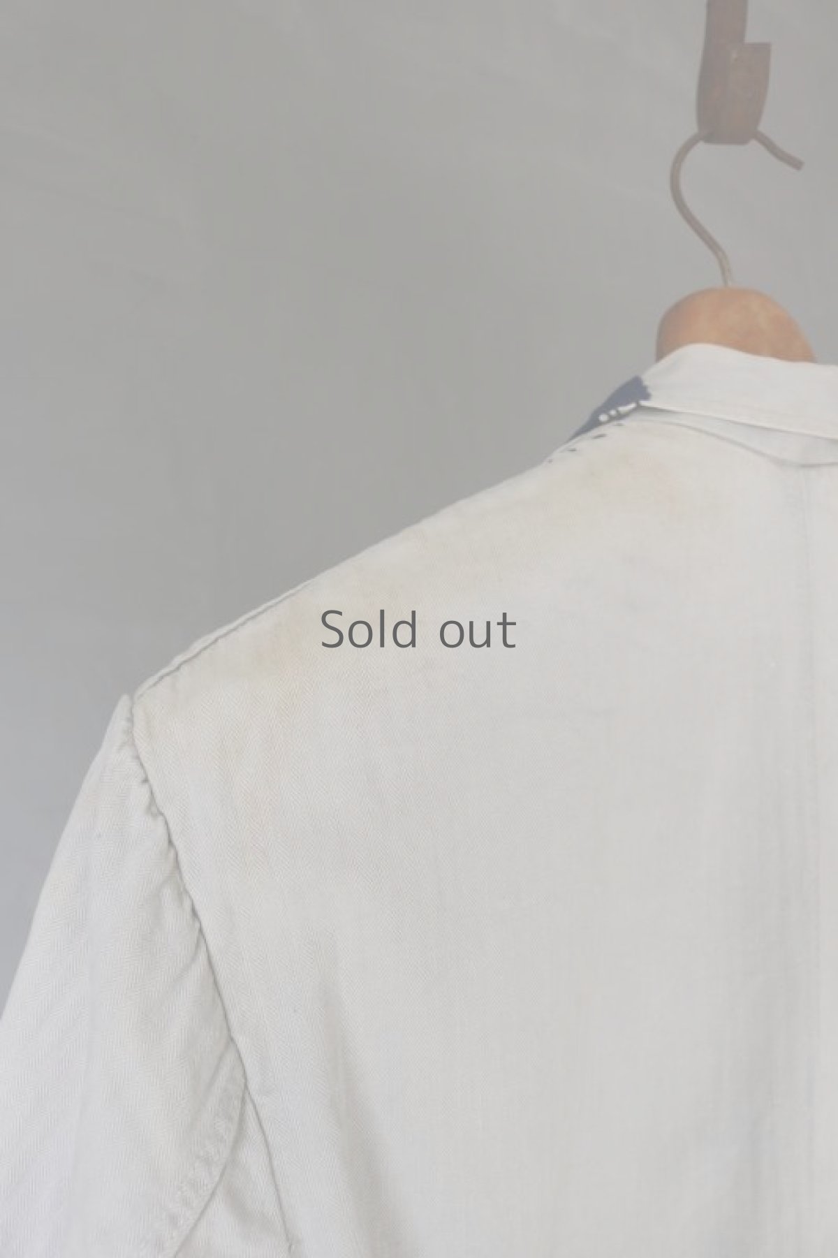 画像13: 【MITSUGU SASAKI】ビンテージリメイク　パッチワークリペア　ホワイトワークコート（ブルーパッチ） (13)