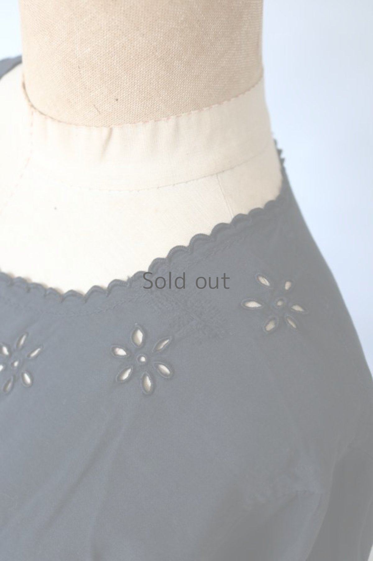 画像6: 【フランス】アンティークコットン×染め　ロングスリーブ　ロングドレス（黒色/レース） (6)