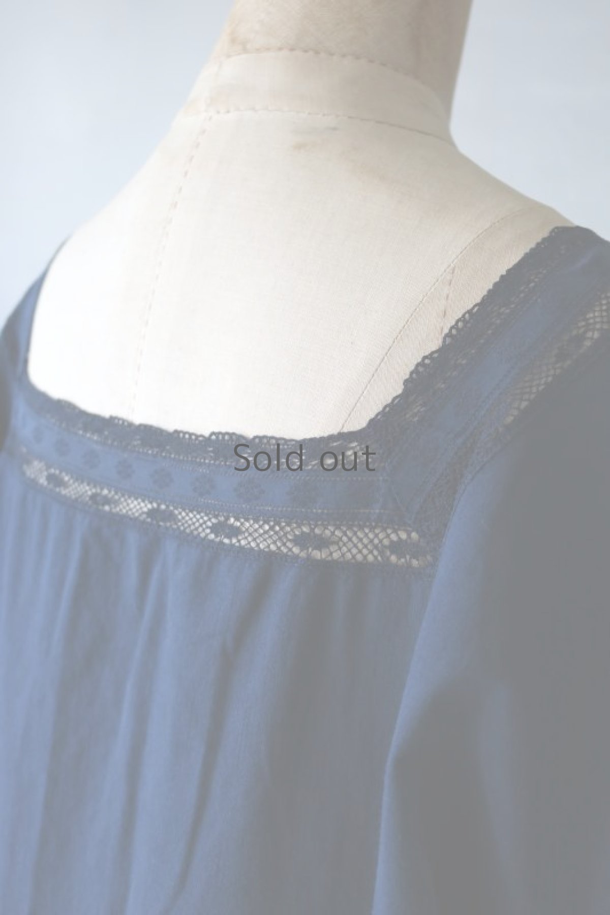 画像8: 【フランス】アンティークコットン×染め　ショートスリーブ　ナイトドレス（紺色/レース） (8)