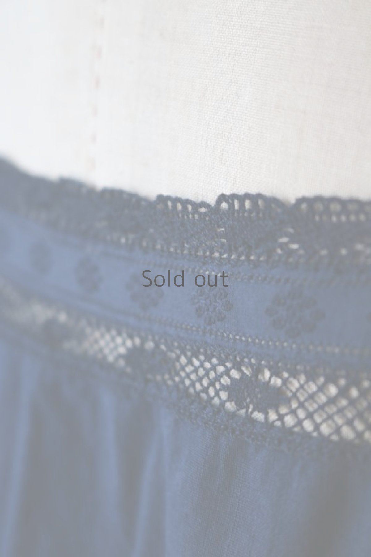 画像9: 【フランス】アンティークコットン×染め　ショートスリーブ　ナイトドレス（紺色/レース） (9)