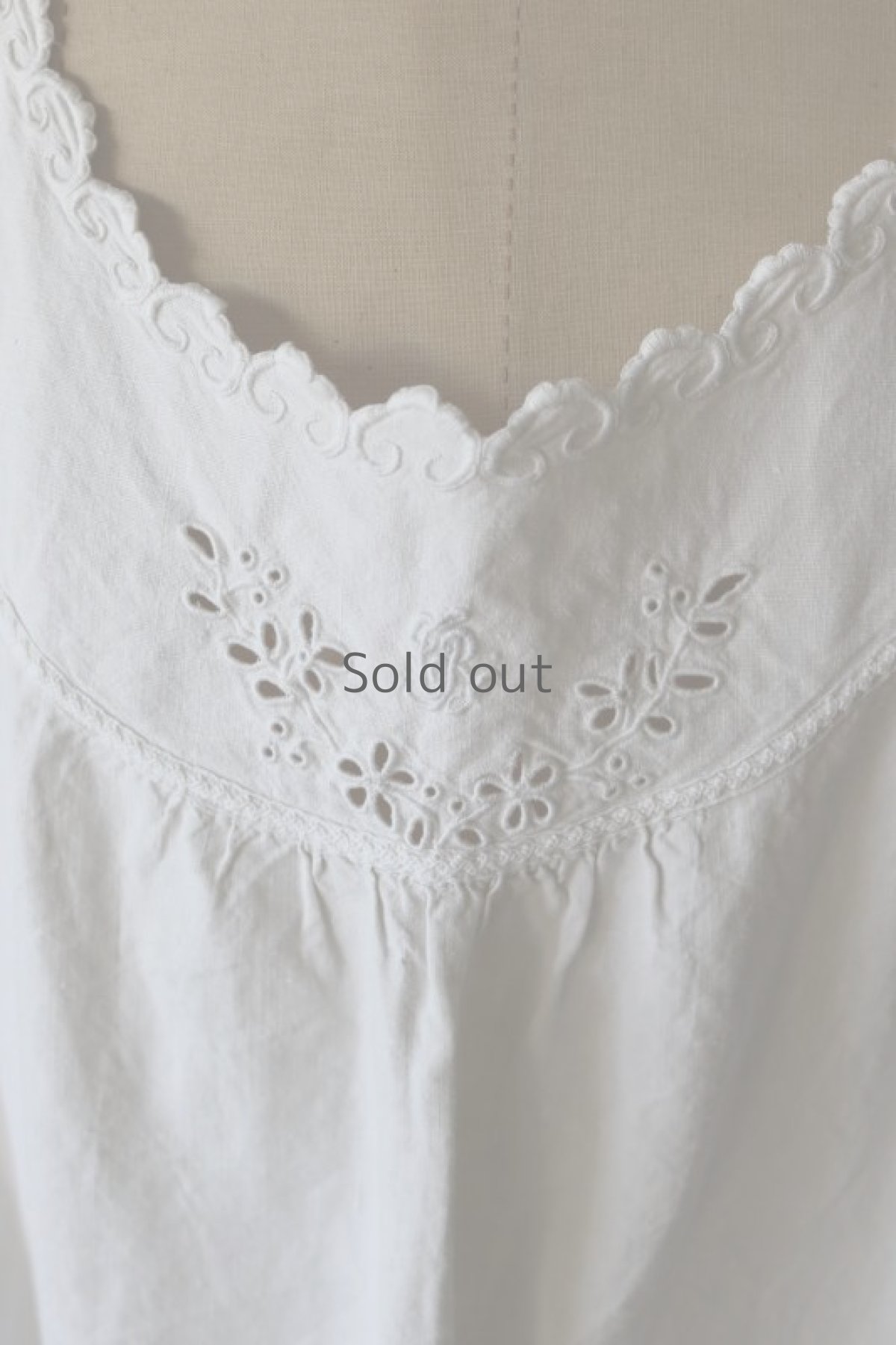 画像3: 【フランス】アンティークリネン　ノースリーブ　ナイトドレス（イニシャルCB） (3)