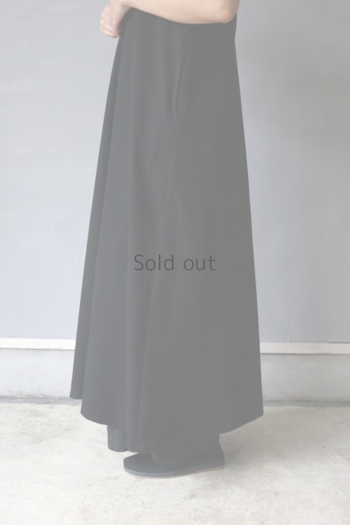 画像9: 【ササキチホ】アンティークリネン×染め　カレンワンピース（黒） (9)