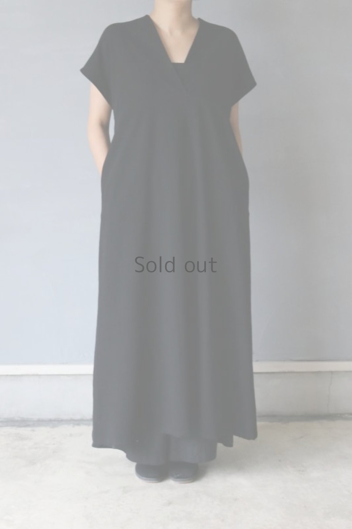 画像2: 【ササキチホ】アンティークリネン×染め　カレンワンピース（黒） (2)