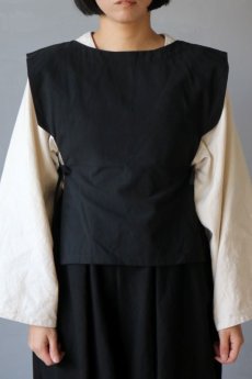 画像2: 【ササキチホ】アンティークリネン×染 T胴衣（黒） (2)