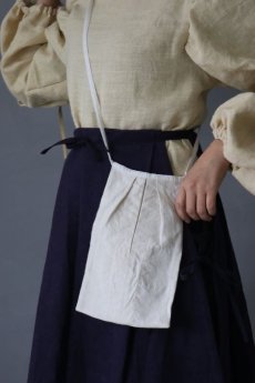 画像5: 【ササキチホ】アンティークリネン　腰袋　type:D /イニシャル刺繍　白 (5)