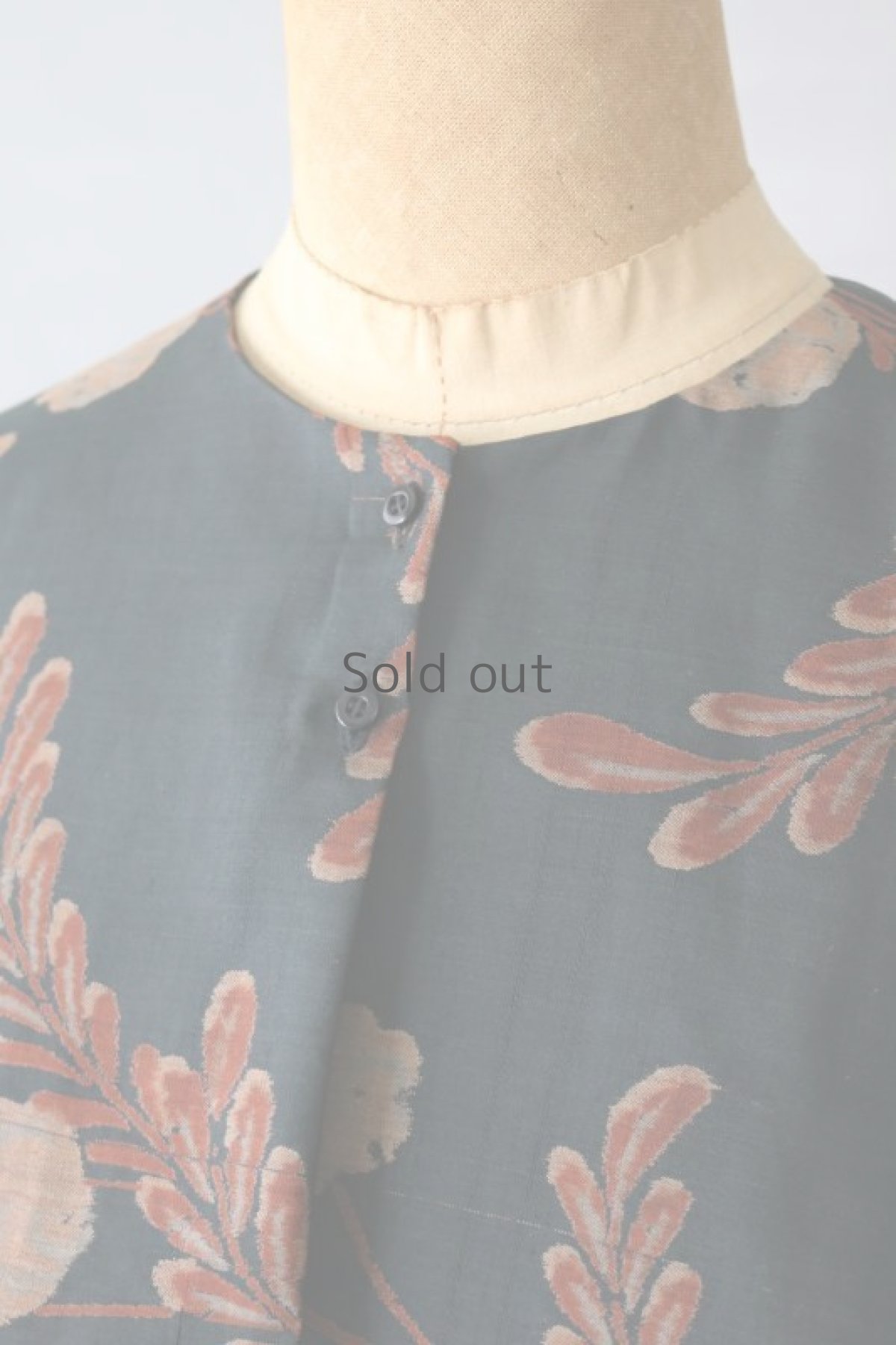 画像5: 【ササキチホ】ヴィンテージシルク　ショートケープ（黒/茶花） (5)