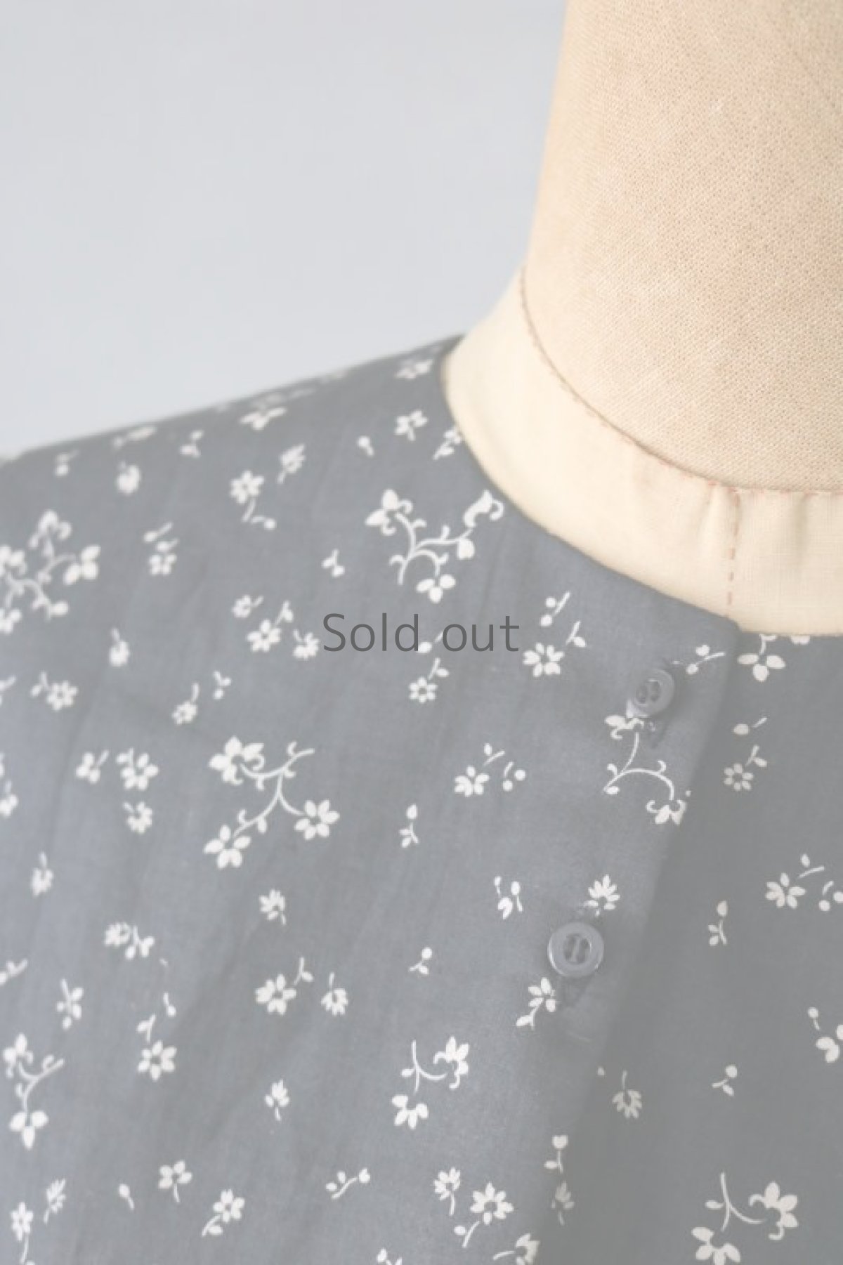 画像6: 【ササキチホ】アンティークコットン　ショートケープ（黒/白花） (6)