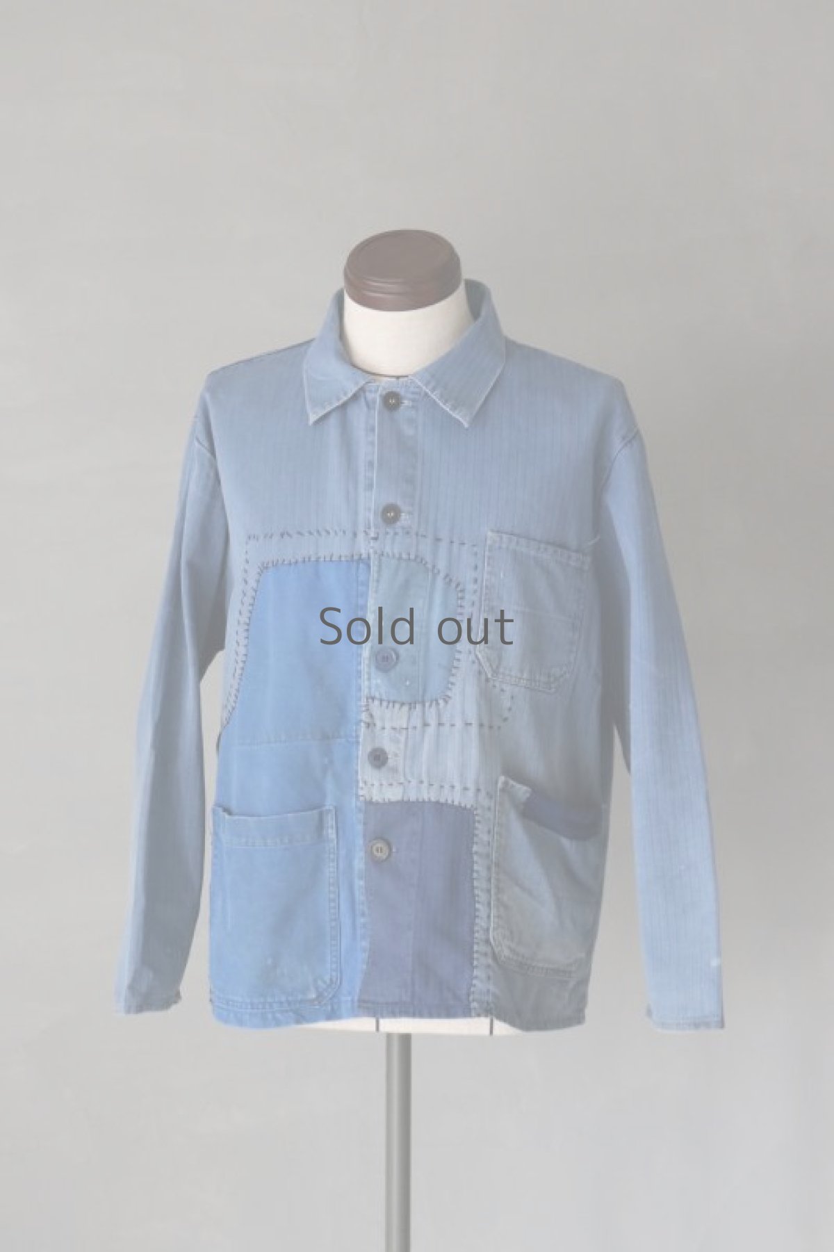 画像2: 【MITSUGU SASAKI】ビンテージリメイク　パッチワーク　HBTワークジャケット(ブルーと紺のパッチ) (2)