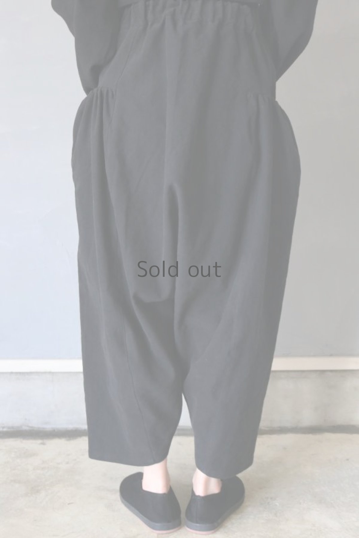 画像9: 【ササキチホ】ヴィンテージリネン　サイドポケットギャザー　サルエルパンツ（黒） (9)