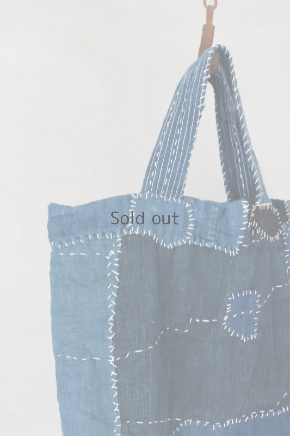 画像3: 【MITSUGU SASAKI】藍染古布リメイク　パッチワーク　トートバッグ（藍染/青） (3)