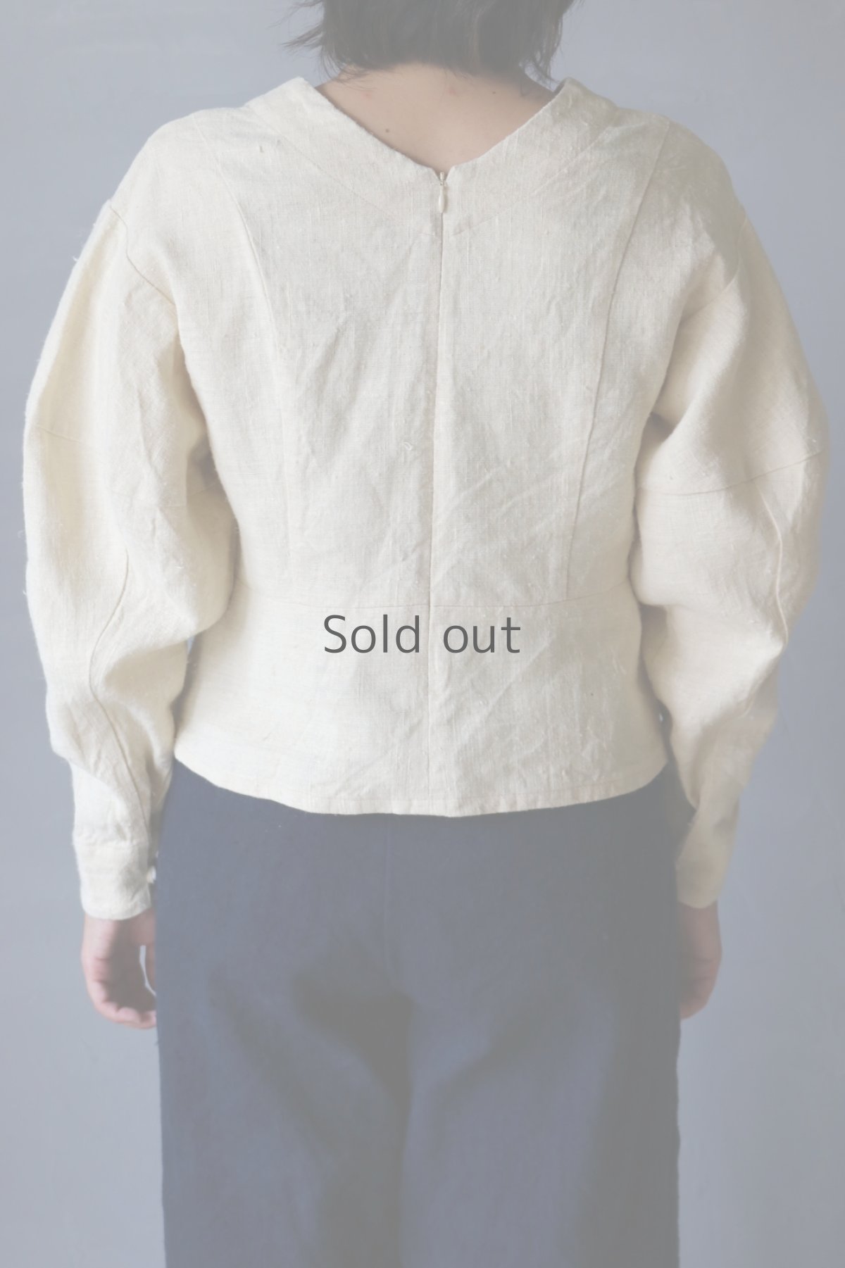 画像13: 【ササキチホ】アンティークリネン　コクーン袖　ヘプラムブラウス（生成り） (13)