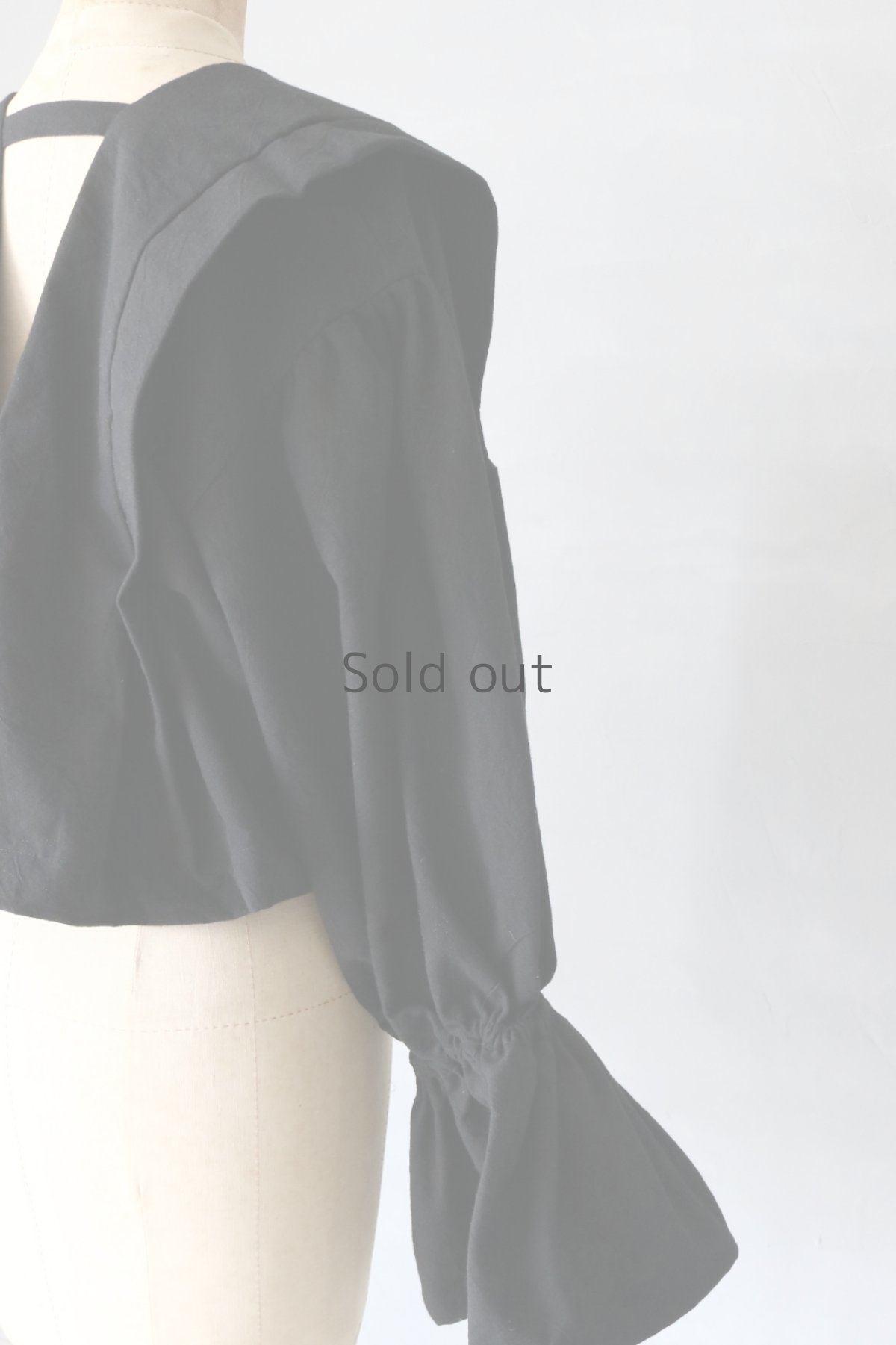 画像11: 【ササキチホ】ヴィンテージリネン×染　肩衣  ピエロ袖（黒） (11)