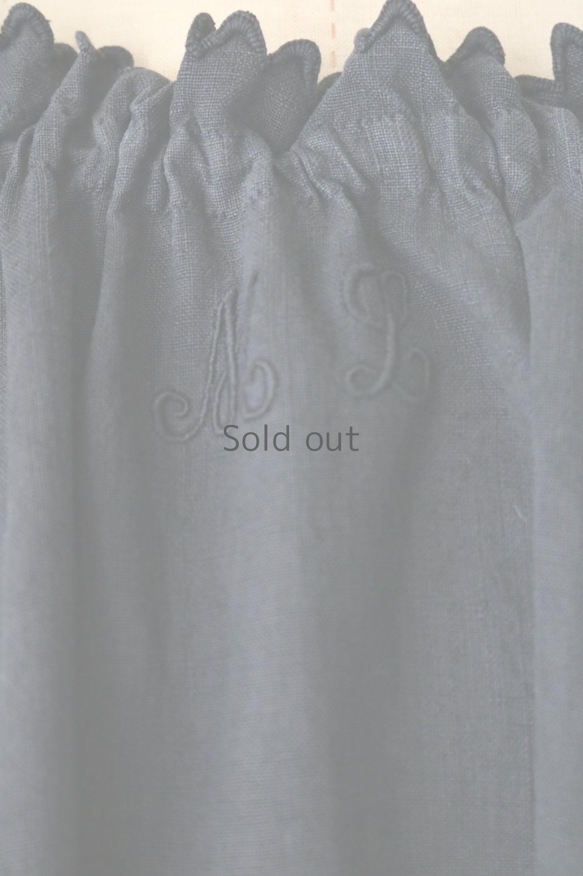 画像7: 【古着リメイク】アンティークリネン×染　十分袖　ナイトドレス（黒） (7)