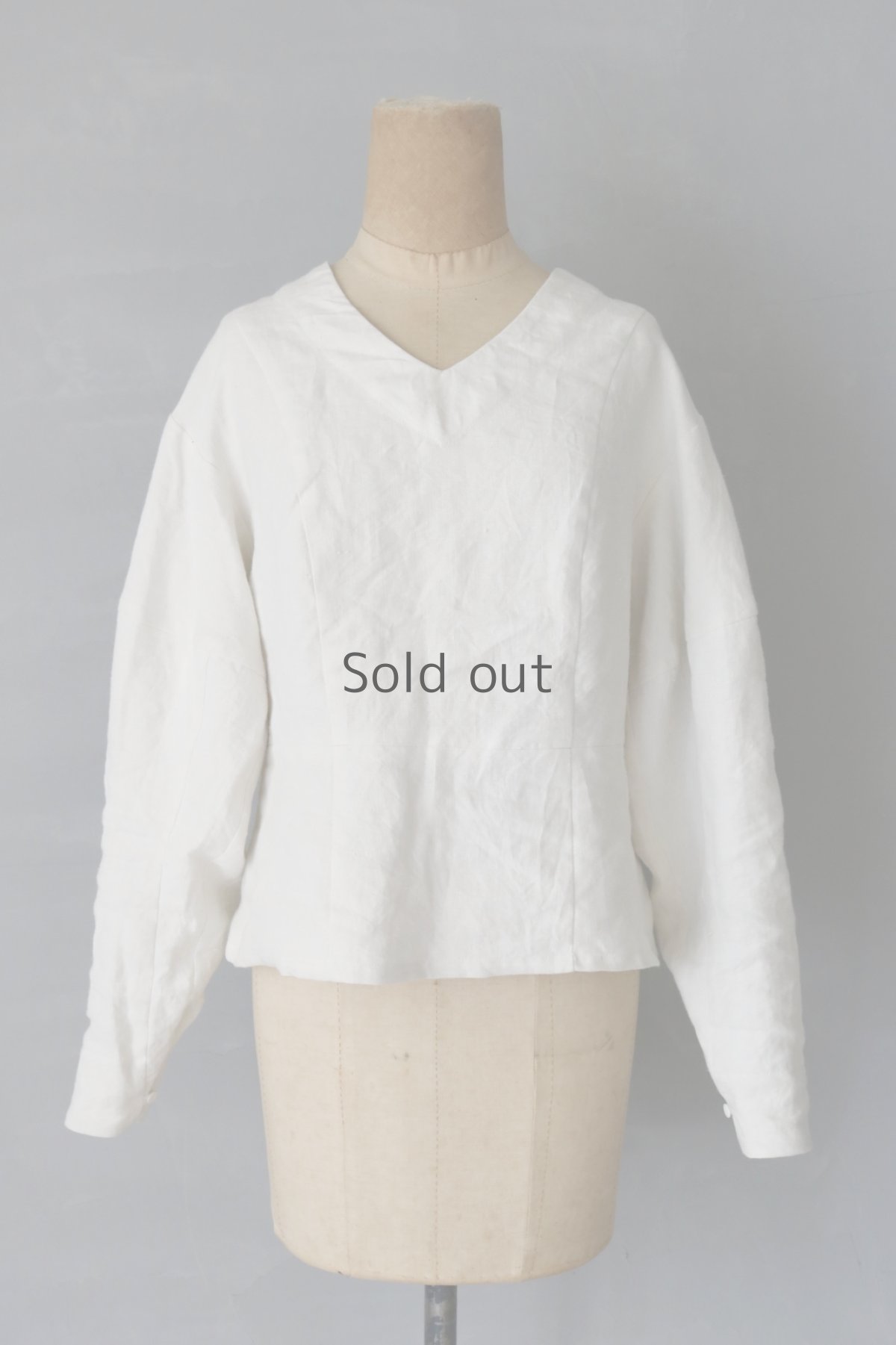 画像8: 【ササキチホ】ヴィンテージリネン　コクーン袖　ヘプラムブラウス（白） (8)
