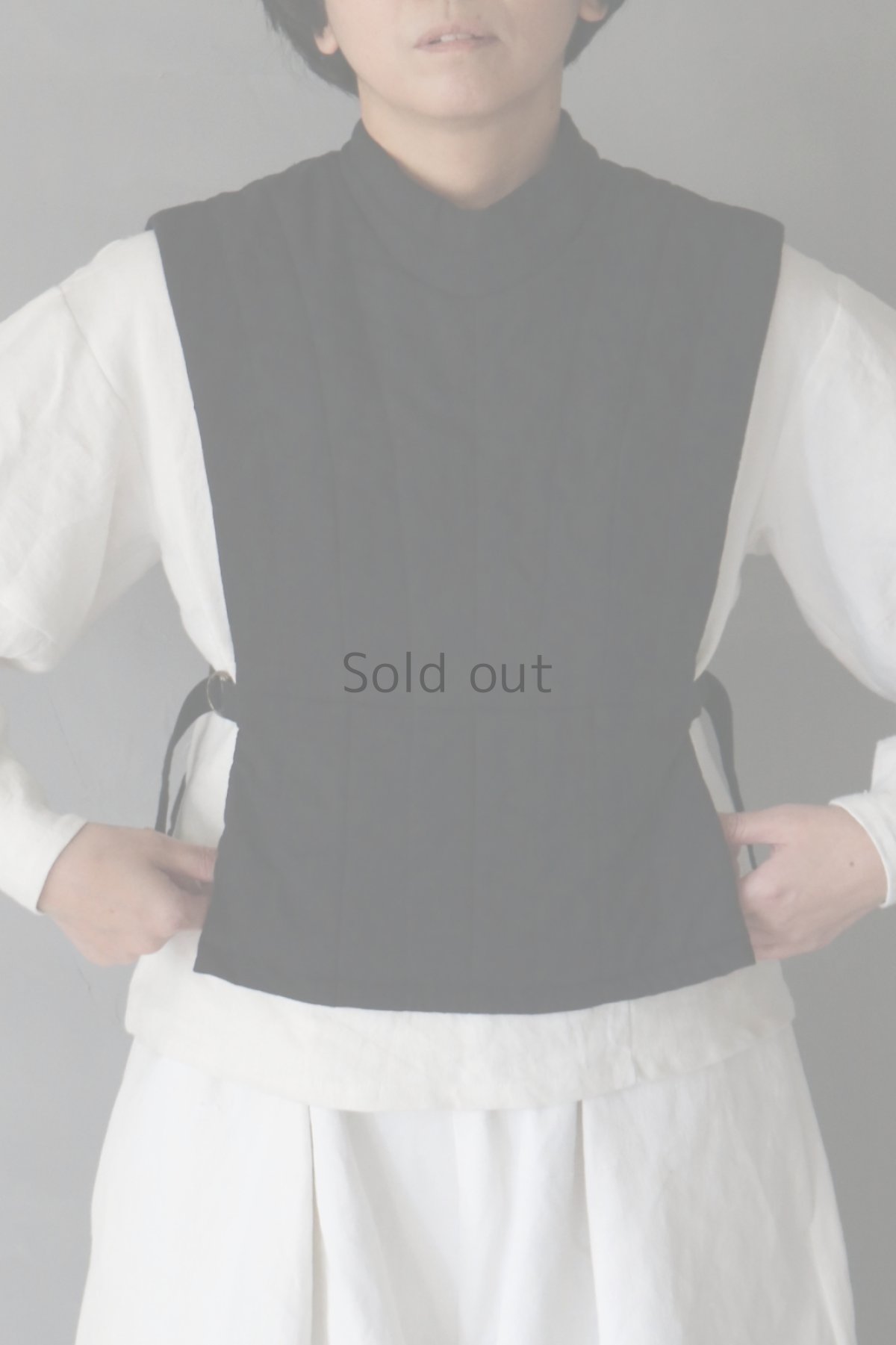 画像4: 【ササキチホ】ヴィンテージリネン×染　バスティオンベスト　(黒) (4)