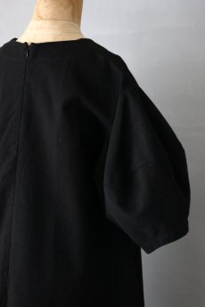 画像9: 【ササキチホ】ヴィンテージリネン×染　コクーン袖　5/S　Vネックワンピース（黒） (9)