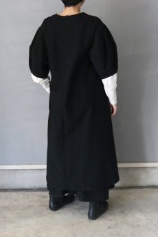 画像2: 【ササキチホ】ヴィンテージリネン×染　コクーン袖　5/S　Vネックワンピース（黒） (2)