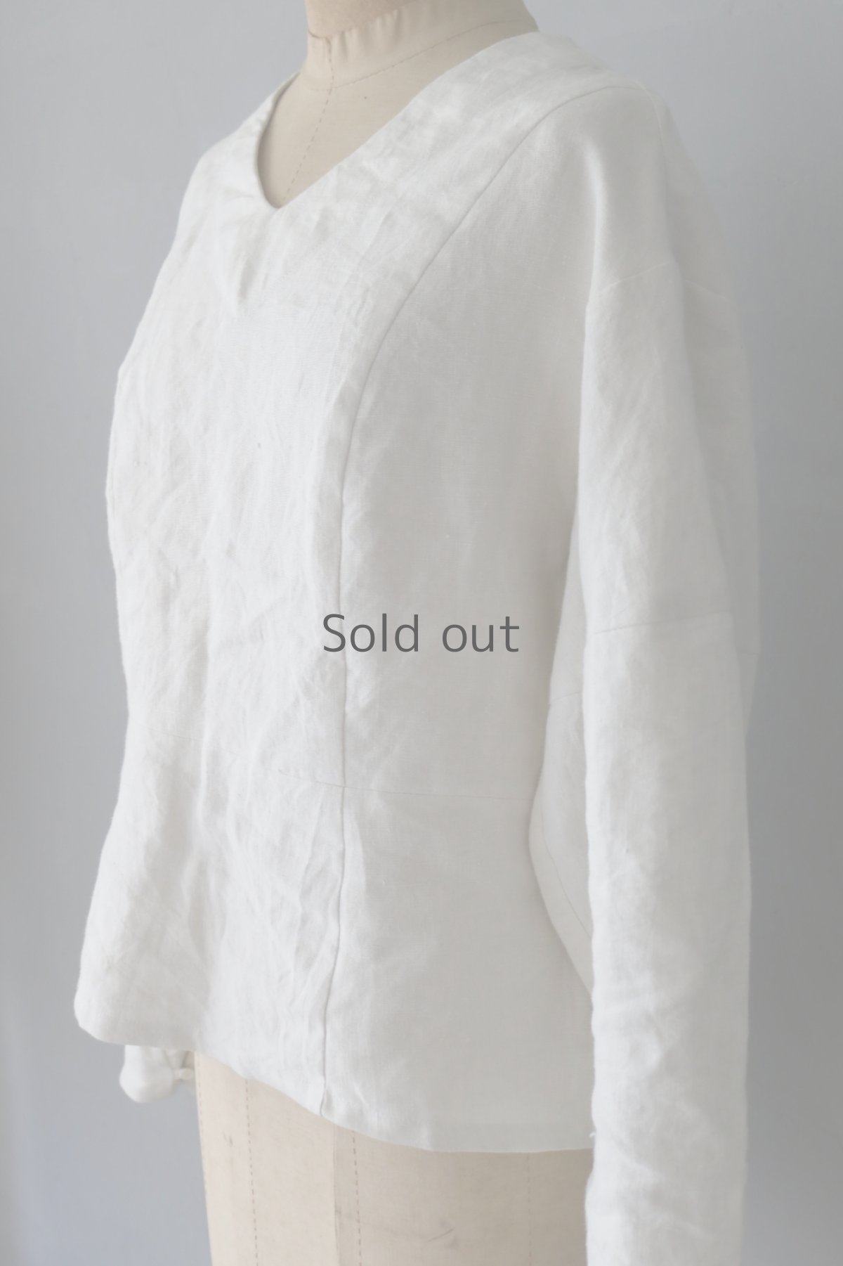 画像9: 【ササキチホ】ヴィンテージリネン　コクーン袖　ヘプラムブラウス（白） (9)