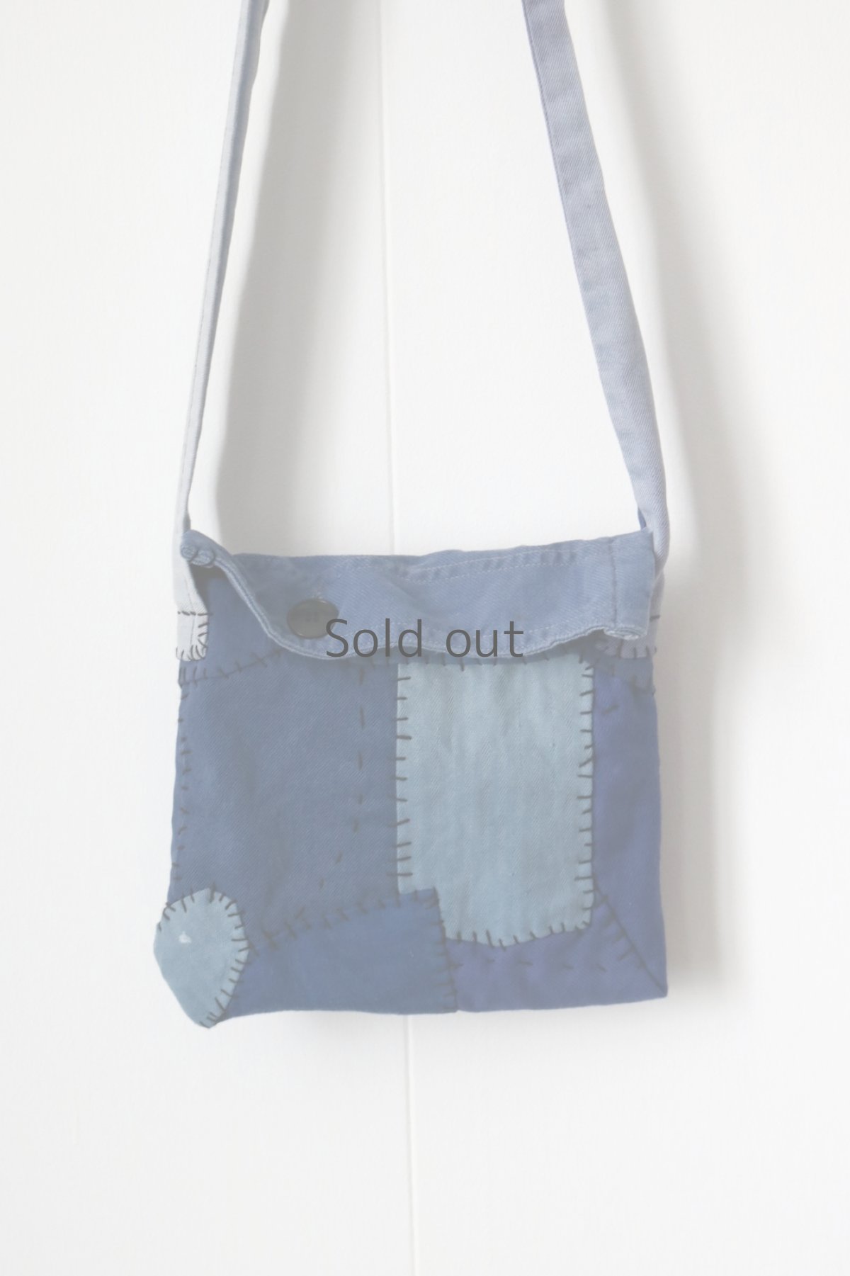 画像2: 【MITSUGU SASAKI】ビンテージリメイク　ユーロワークのパッチワークスモールポーチ (2)