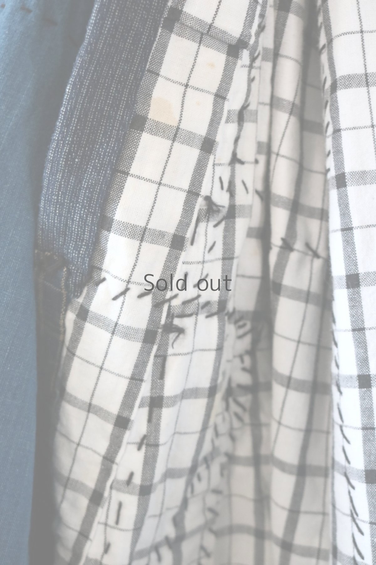 画像15: 【MITSUGU SASAKI】藍染古布　キモノコート（内側は格子柄） (15)