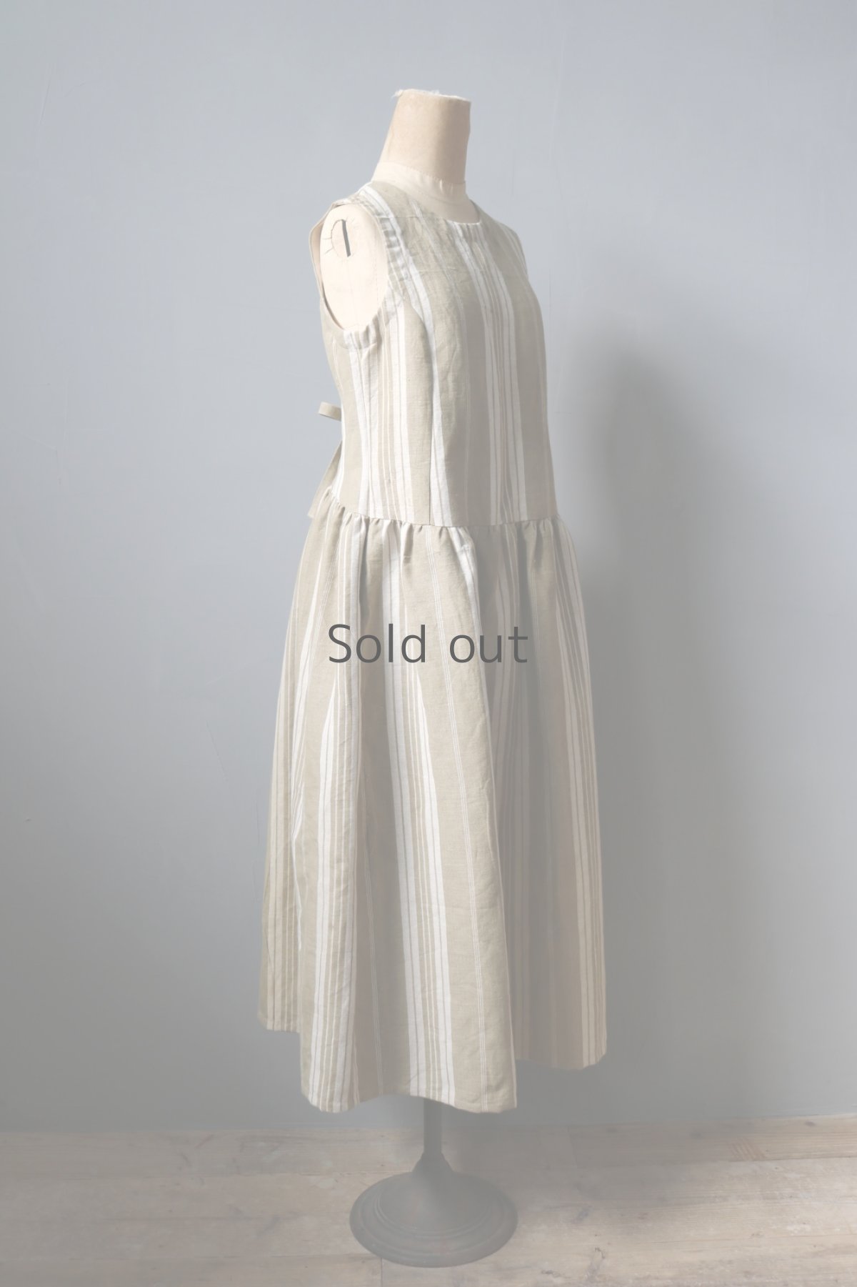画像6: 【ササキチホ】ティッキングファブリックリネン　ノースリーブ　オープンバックドレス（ストライプ） (6)