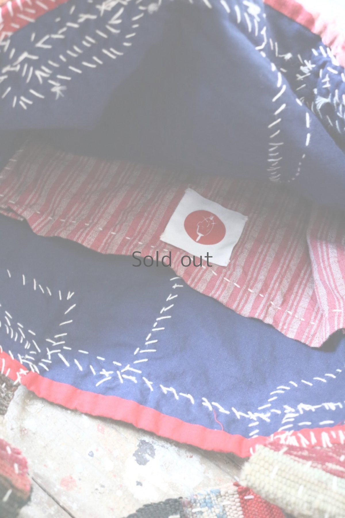 画像13: 【MITSUGU SASAKI】朱色古布リメイク　パッチワーク　トートバッグ（赤） (13)